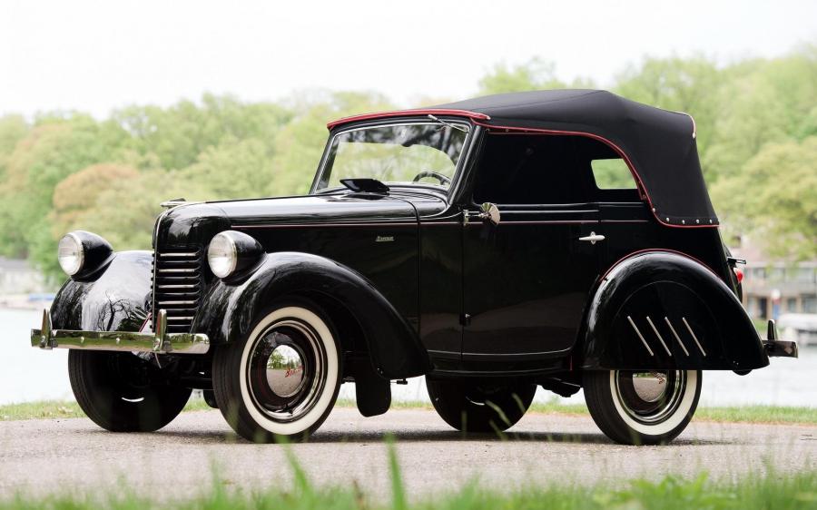 American Bantam Model 65 Riviera Convertible Coupe '1941